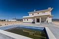 Impresionante villa de nueva construcción terminada in Spanish Fincas