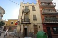 Maison bien située au centre de Villena pour une réforme majeure in Spanish Fincas