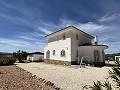 Atemberaubende freistehende Villa mit Pool in Pinoso in Spanish Fincas