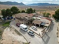 Excelente casa de 5 dormitorios de alta calidad con espacio cercado. in Spanish Fincas