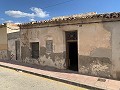 Maison de ville à réformer avec jardin in Spanish Fincas