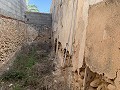 Maison de ville à réformer avec jardin in Spanish Fincas