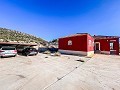 Encantadora Villa de 4 Dormitorios con Impresionantes Vistas Panorámicas in Spanish Fincas